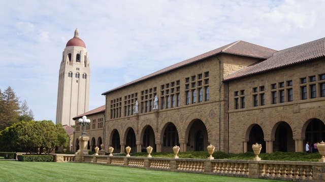 ドラフト指名を受けた佐々木麟太郎選手はどうなる？ドラフト規定や選択肢について解説