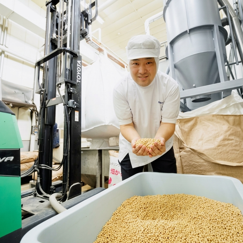 月山を望む工房から世界へ　住吉屋食品が挑む、90年の伝統と革新　